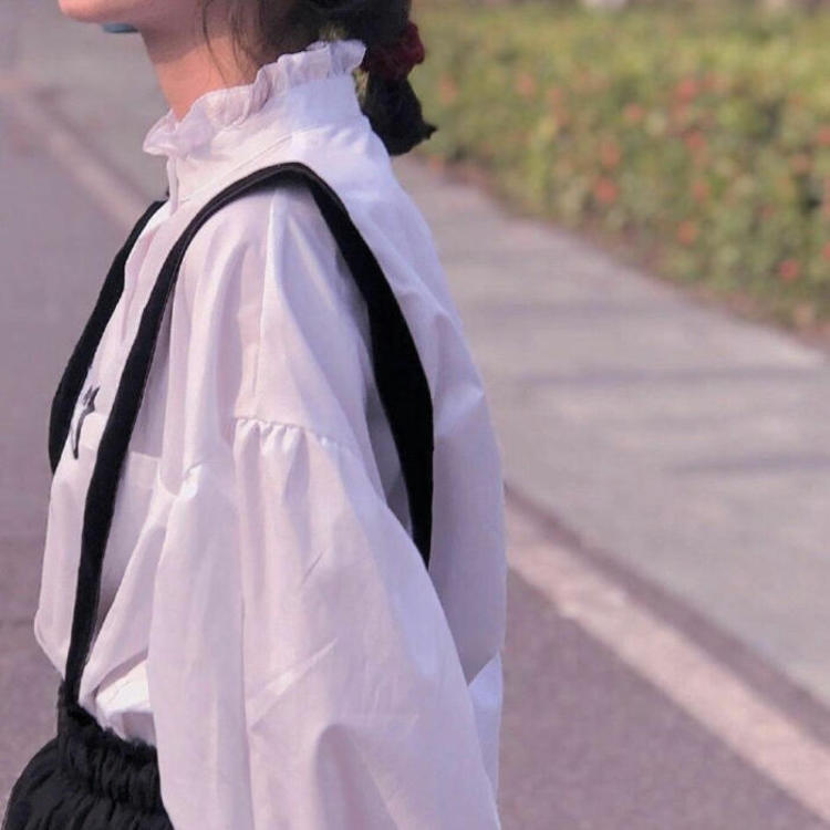 松尾谕（饰 未知角色） - 游戏直播实时在线观看 - 平板影视